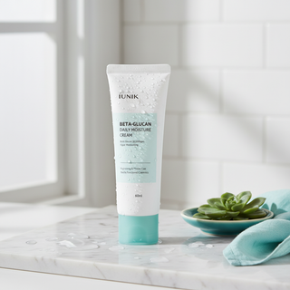 iUNIK Beta-Glucan Daily Moisture Cream Lifestyle