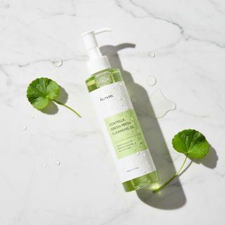 iUNIK Centella Green Fresh Cleansing Oil Flat Lay
